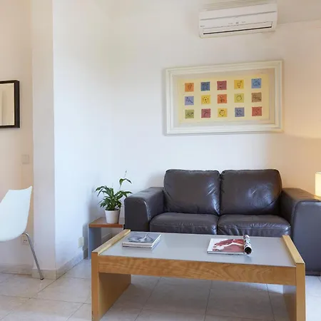 Apartamentos Calvet-2