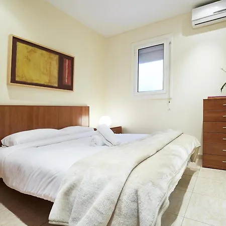 Apartamentos Calvet-2