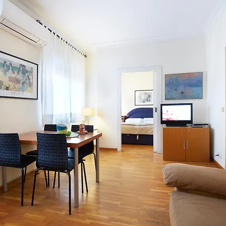 Apartamentos Calvet-3